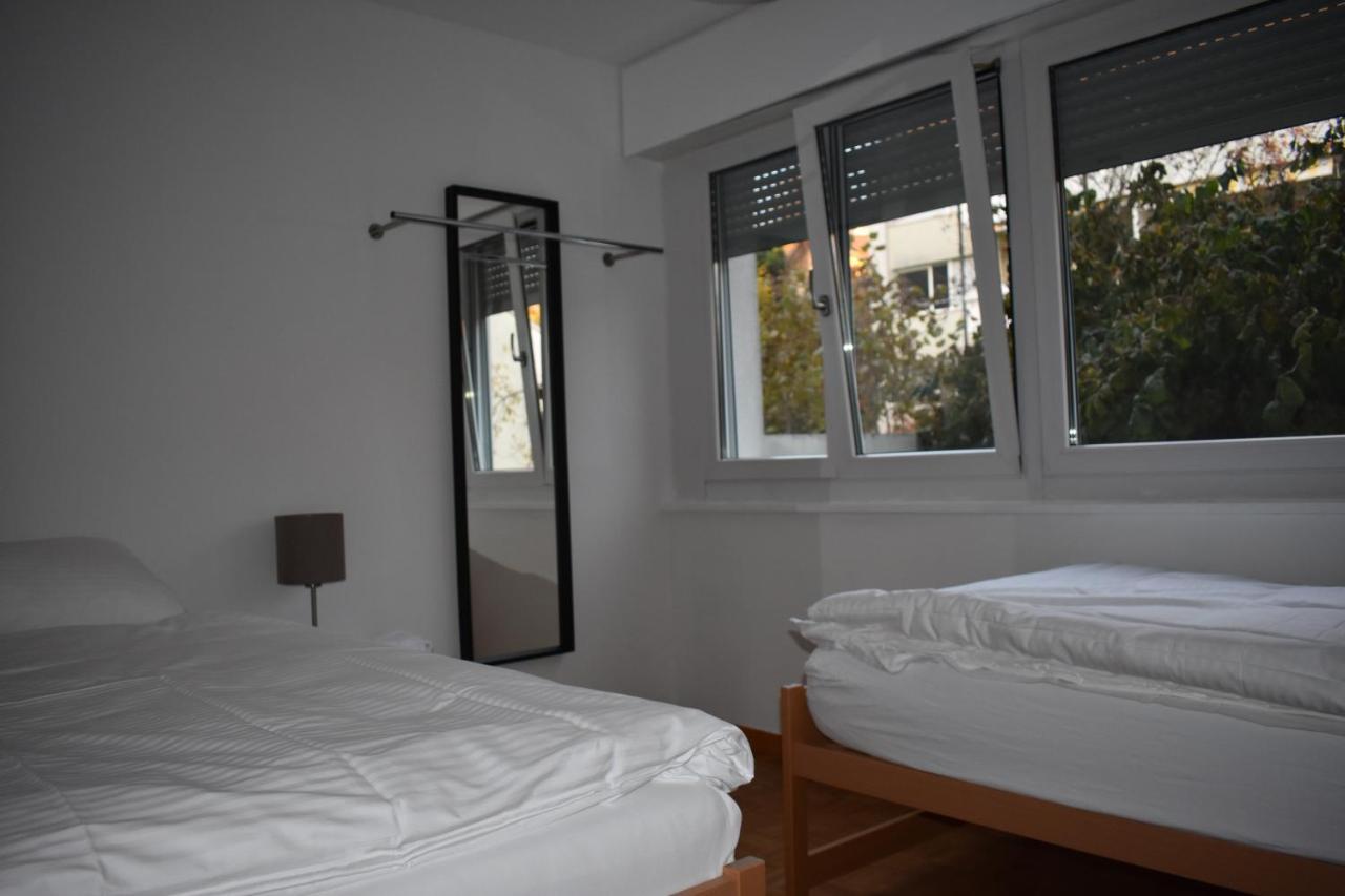 Charmantes Apartment Берн Екстер'єр фото